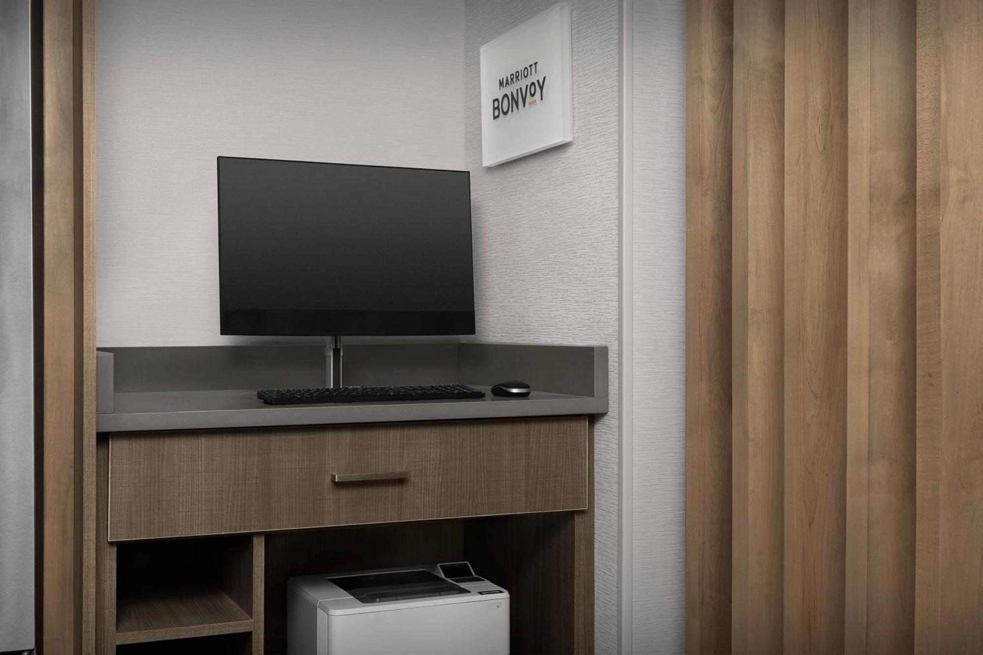 Towneplace Suites By Marriott Анаполис Екстериор снимка
